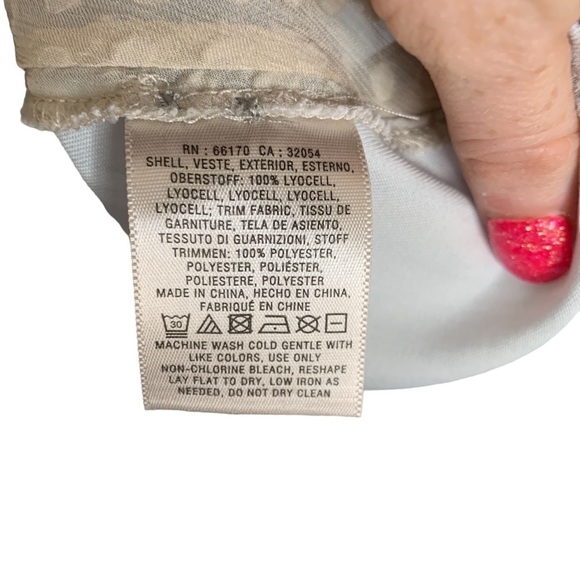 Holding Horses Anthropologie Ombre Denim Zip Lace Detail Shirt Size 2 - Picture 8 of 12